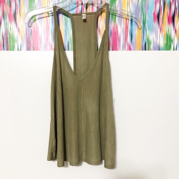 Free People intimately green deep v-neck tank NWT - Picture 2 of 6